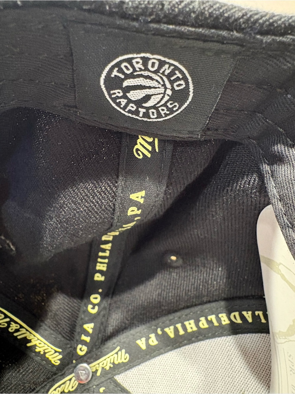 Mitchell & Ness Toronto Raptors Wool Blend Black Snapback Hat - New With Tags - Picture 10 of 11